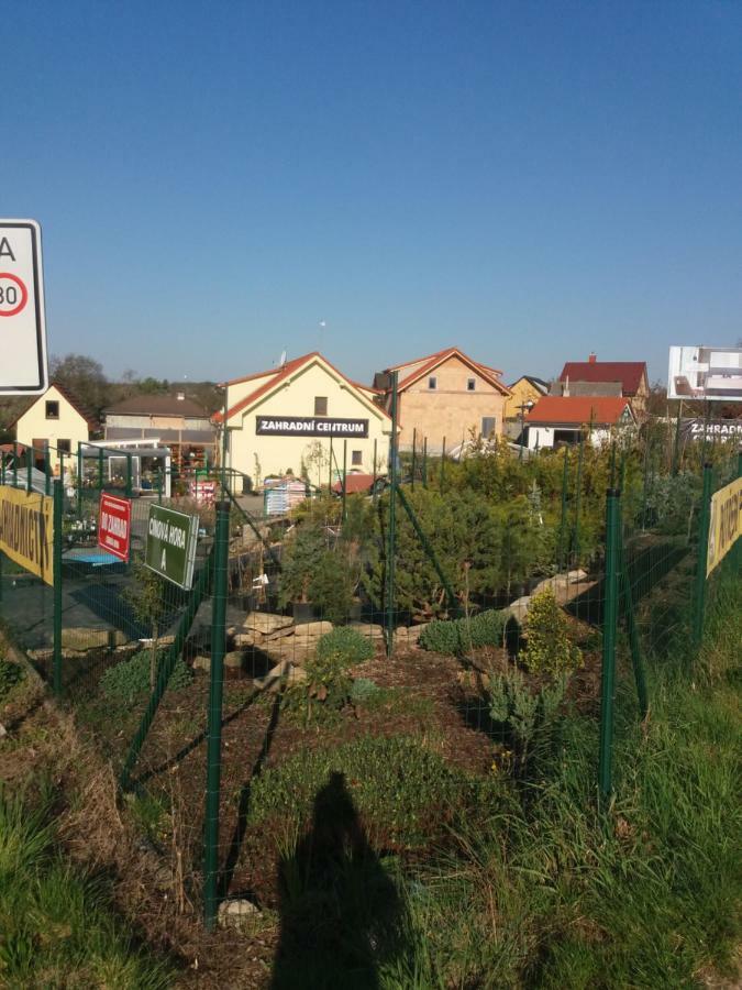 Garden Apartments Znojmo Exterior foto