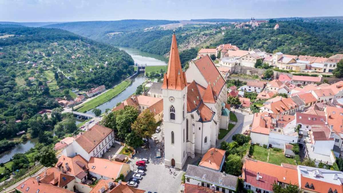 Garden Apartments Znojmo Exterior foto